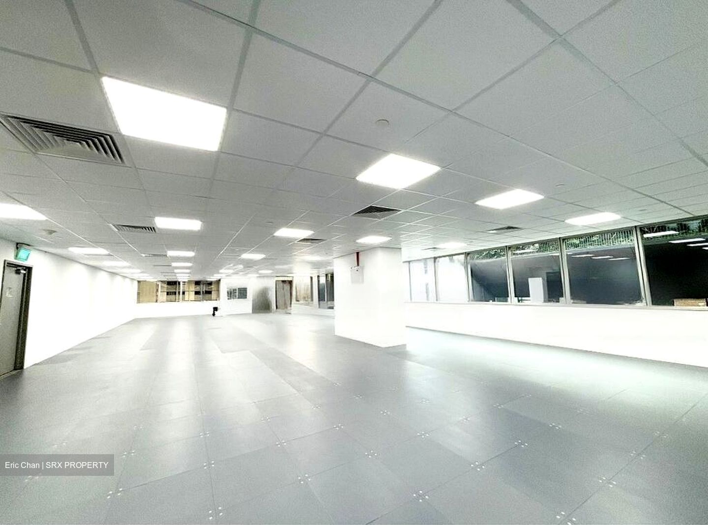 City Hall MRT (D6), Office #466550241